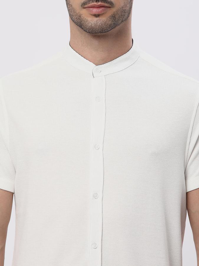 Men Regular Fit Shirt image number 3