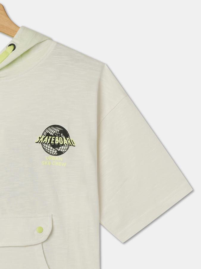boys Graphic Print Regular Fit Hooded T-Shirt image number 2