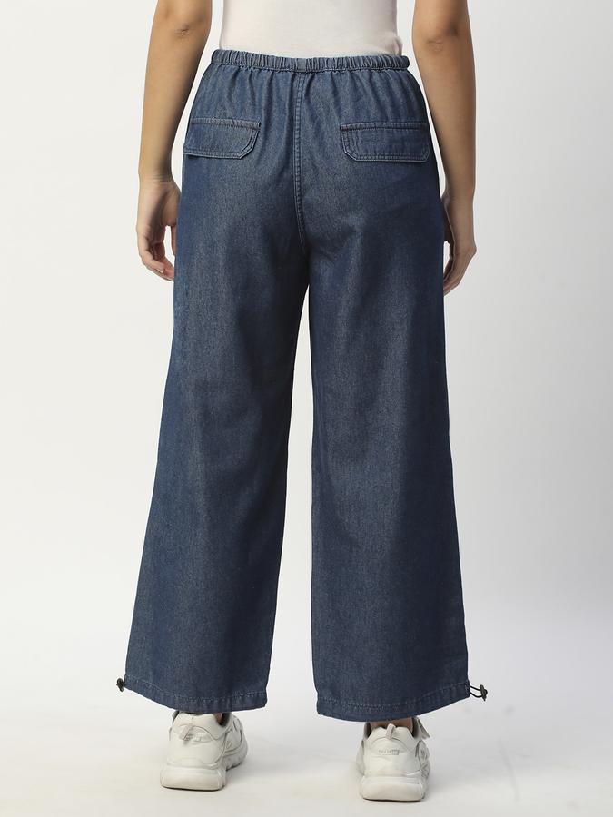 Women Mid-Rise Baggy Fit Jeans image number 2