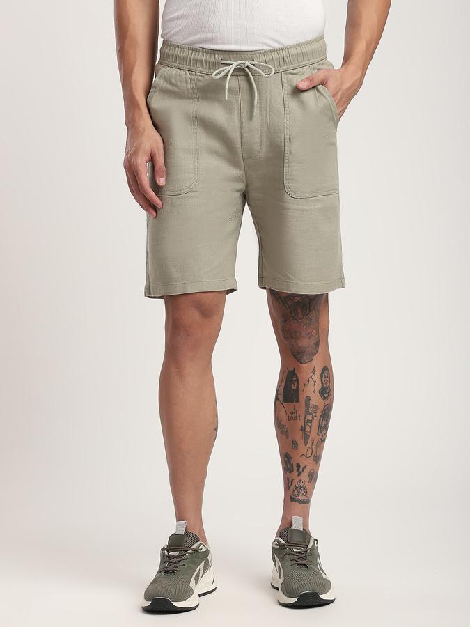 Men Cotton Blend Regular Fit Drawstring Waist Solid Shorts