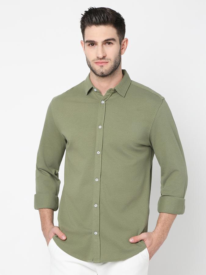 Men Regular Fit Shirt with Button Closure image number 0