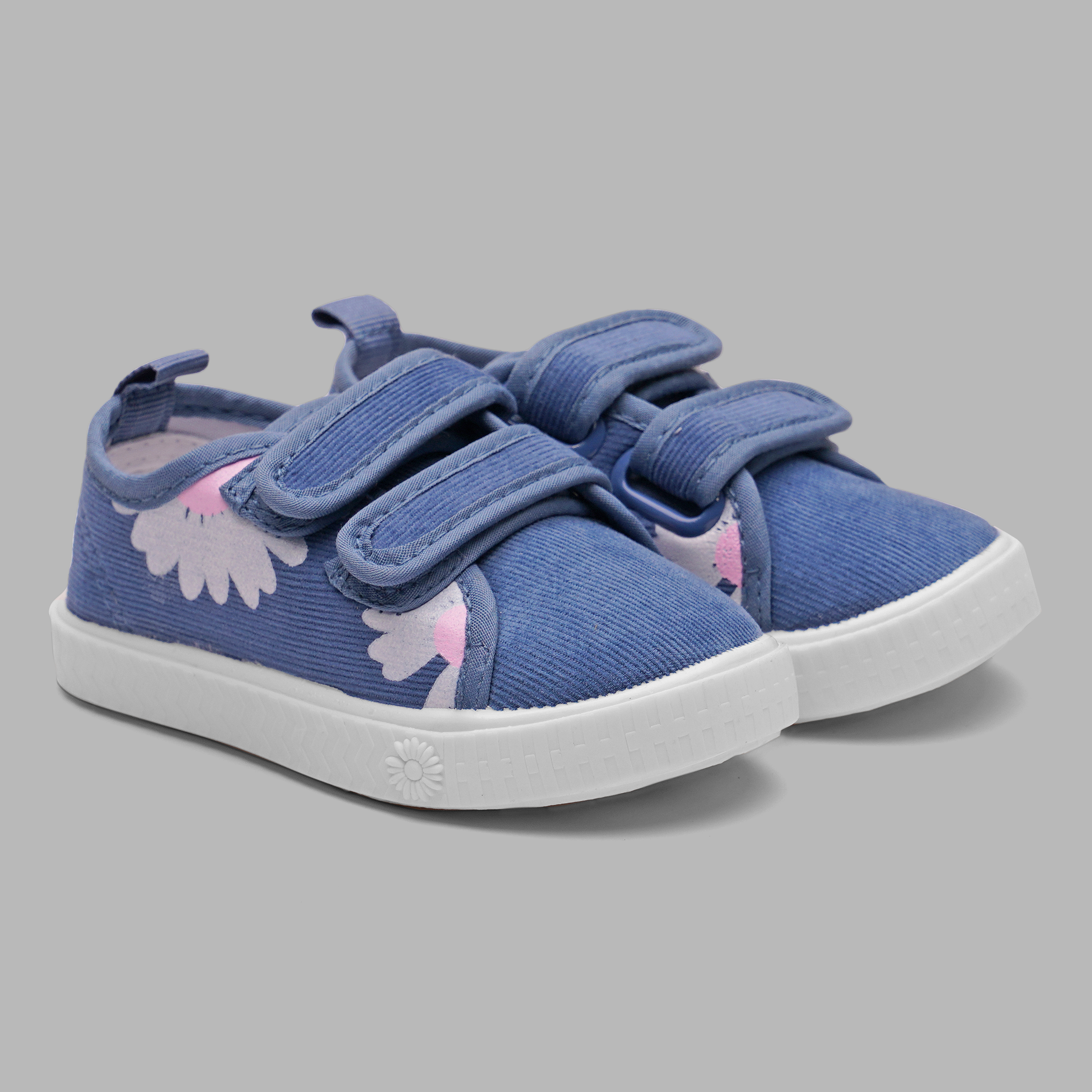R&B Girl's Printed Velcro Shoes image number 0