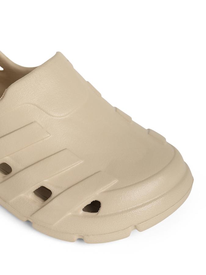 R&B Beige Solid Slip On Girls Clogs