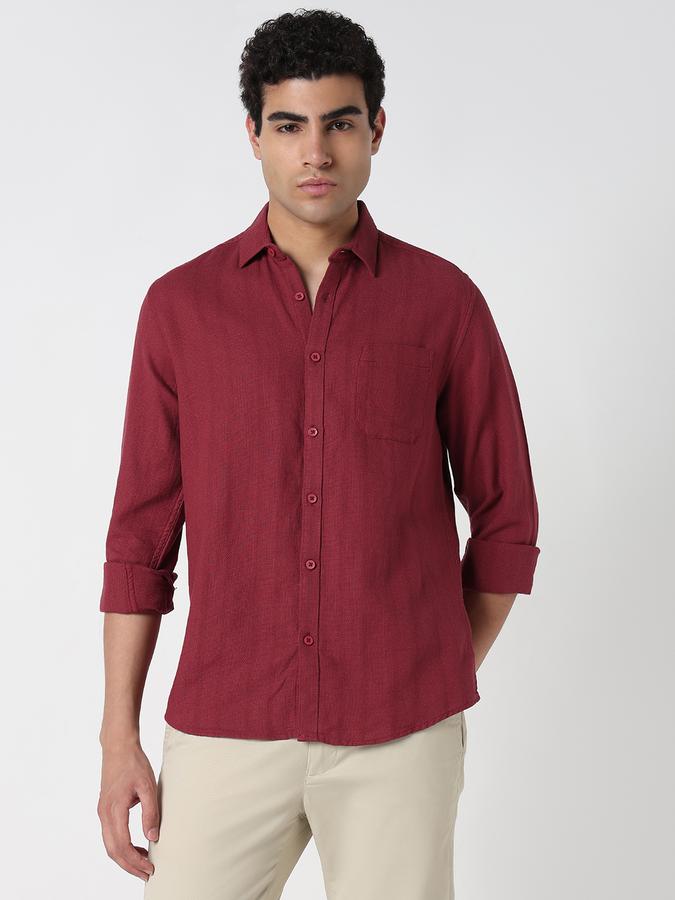 Men Solid Casual Red Shirt image number 1