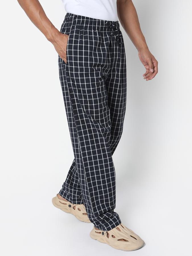 Men Cotton Relaxed Fit Drawstring Waist Checked Trousers