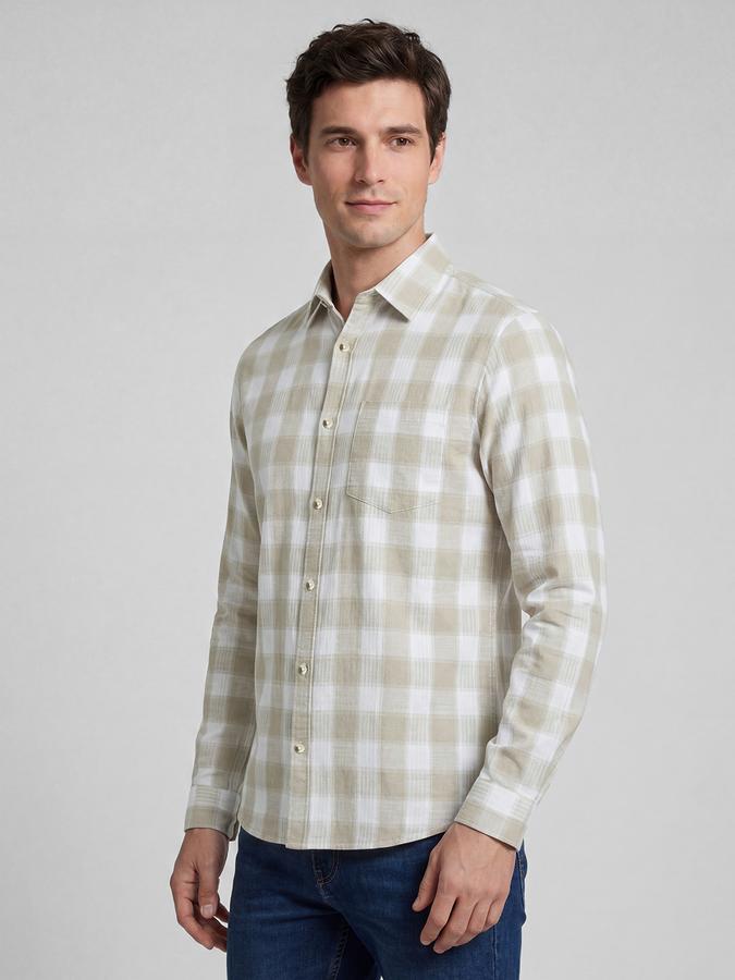 R&B Beige Checked Men Spread Collar Long Sleeves Shirt