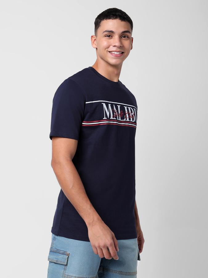 Typographic Print Round Neck T-Shirt image number 2