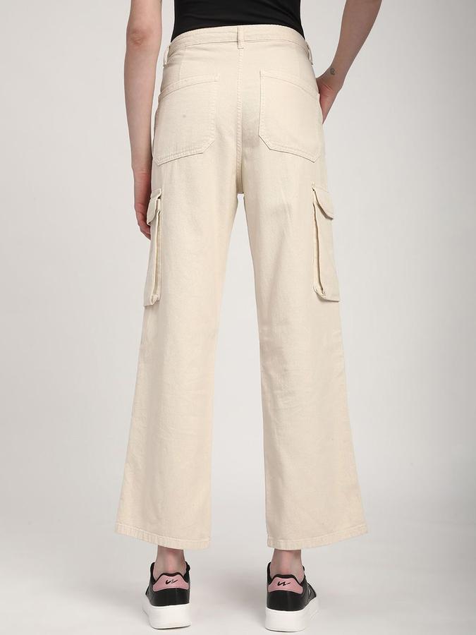 R&B Women Ivory Relaxed Fit Mid-Rise Jeans
