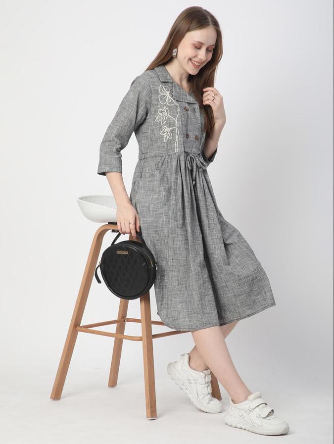 R&B Off White Checked  Women Three-Quarter Sleeves Dress