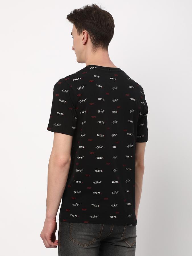 Men Printed Regular Fit Round-Neck T-Shirt image number 2