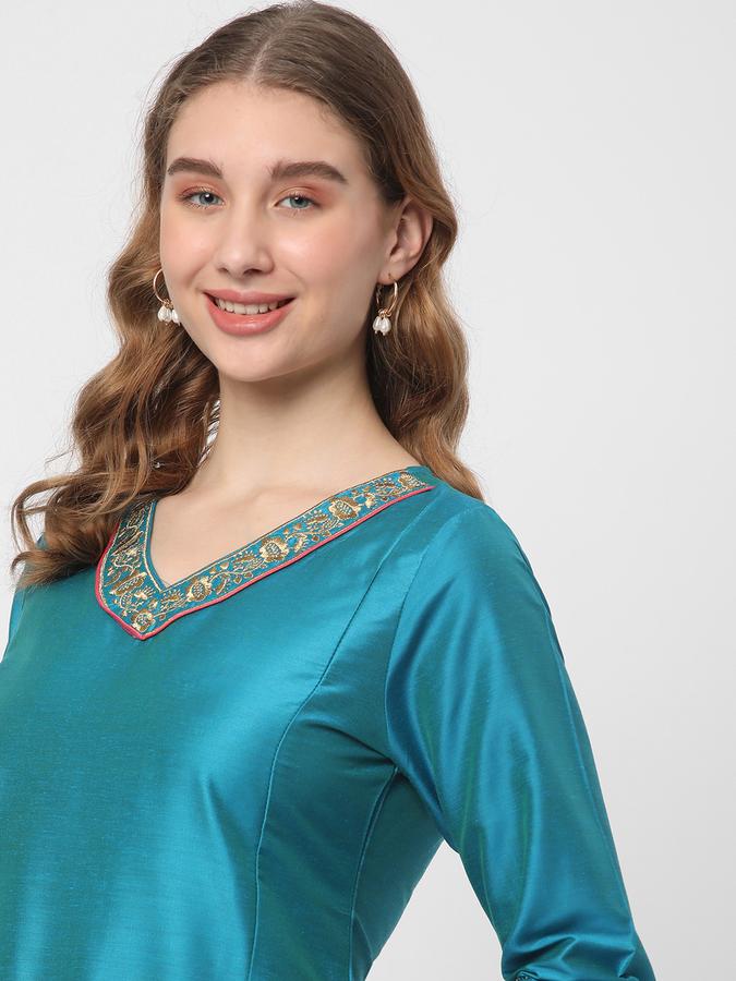 Women V-Neck Straight Kurta image number 0
