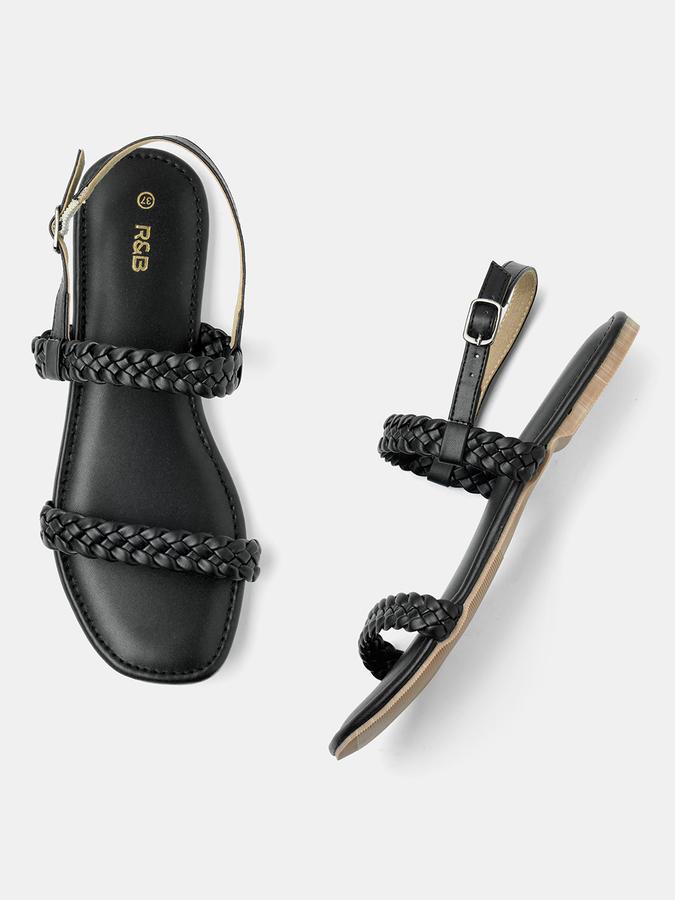 Rockstud Flat Calfskin Sandal With Straps for Woman in Black | Valentino US-hkpdtq2012.edu.vn