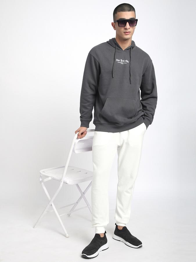 Men Polycotton Regular Fit Hooded Solid Sweatshirt