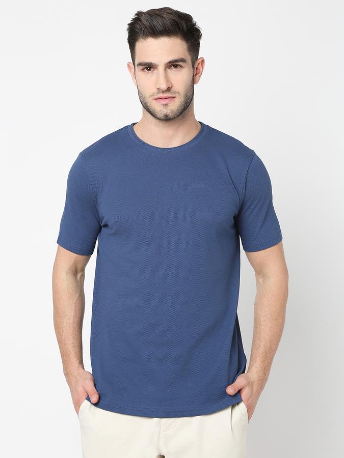 Men Patterned Regular Fit Crew-Neck T-Shirt image number 0