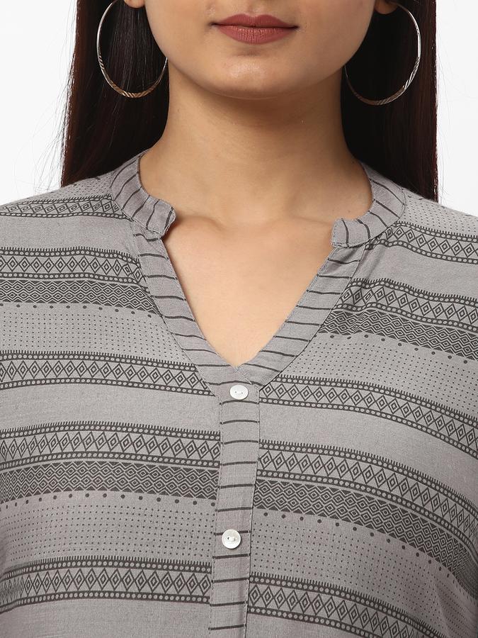 R&B Women Grey Kurtas image number 3