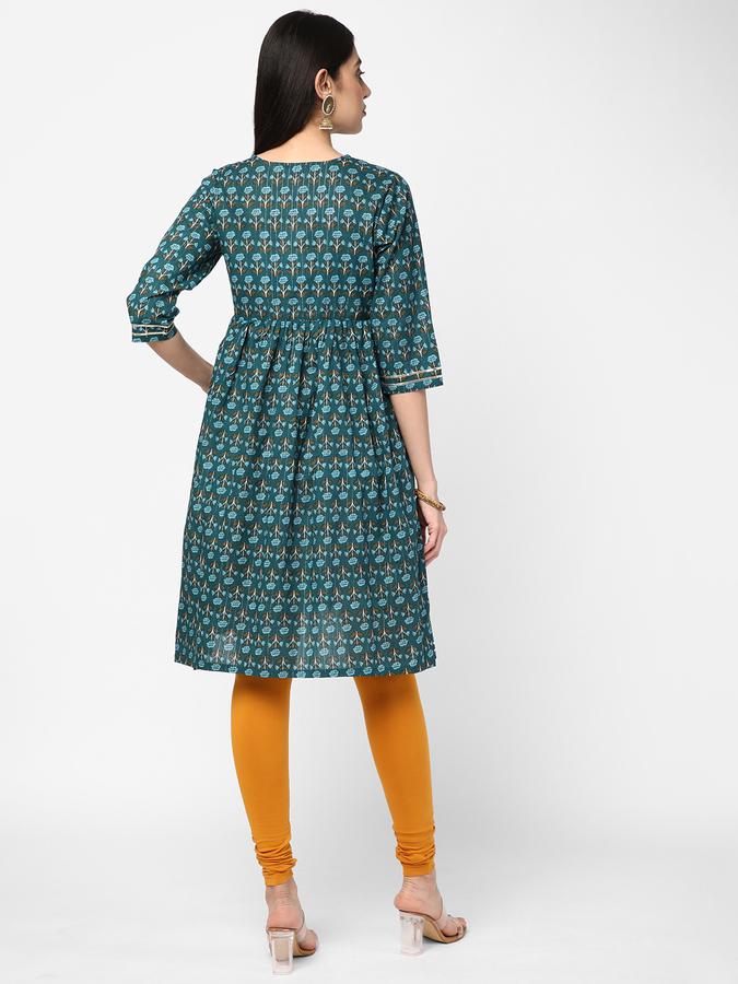 R&B Women Blue Kurtas image number 2