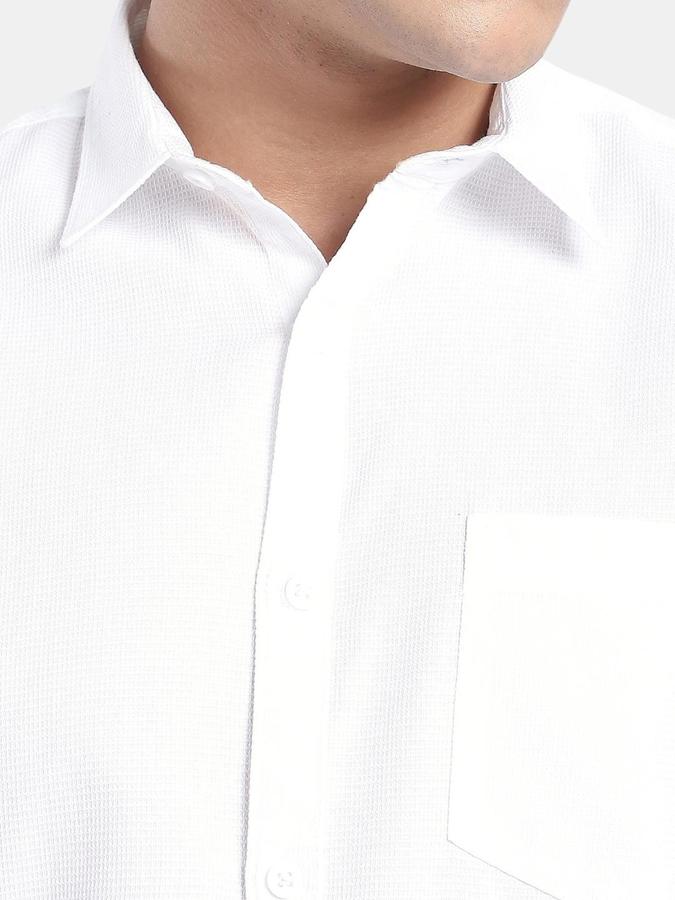 R&B  White Solid Men Short Sleeves Regular Fit Shirts