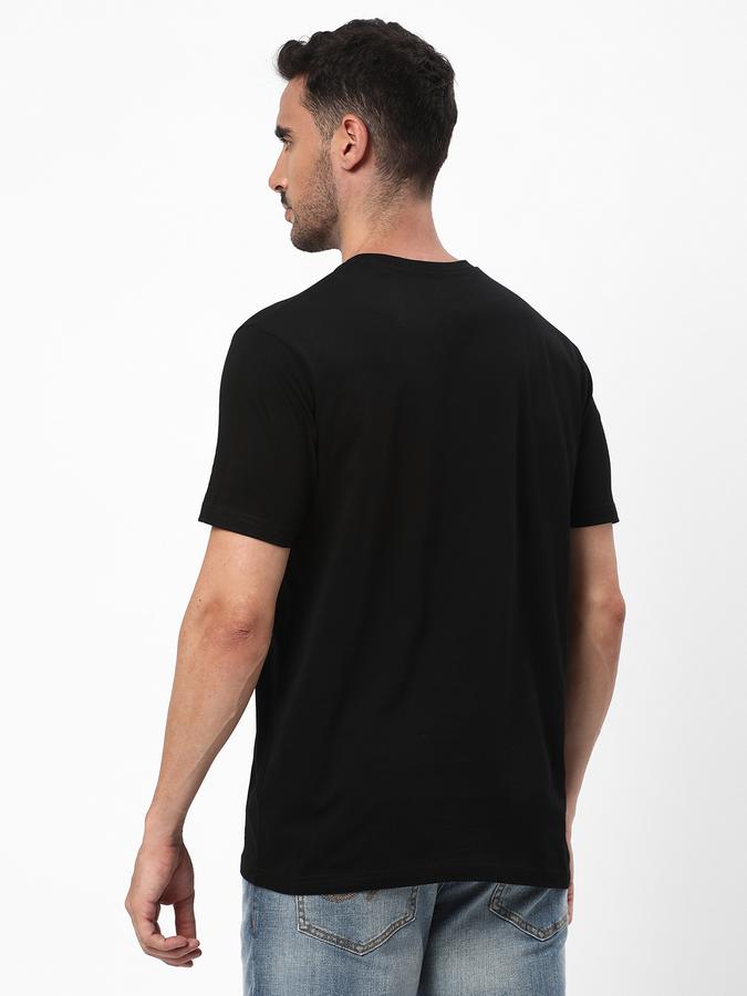 R&B Men's Solid V-Neck T-Shirt image number 2
