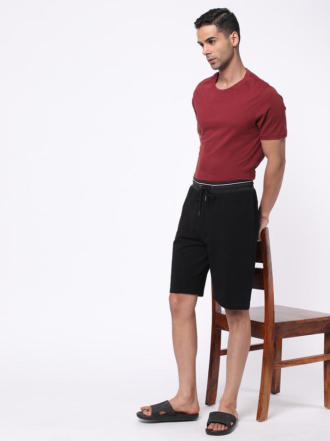 R&B Men Black Shorts image number 1