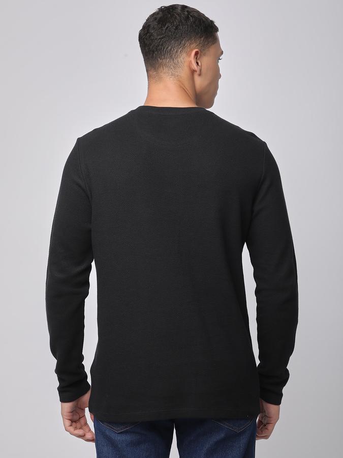 Solid Men Round Neck T-Shirt  data-index=
