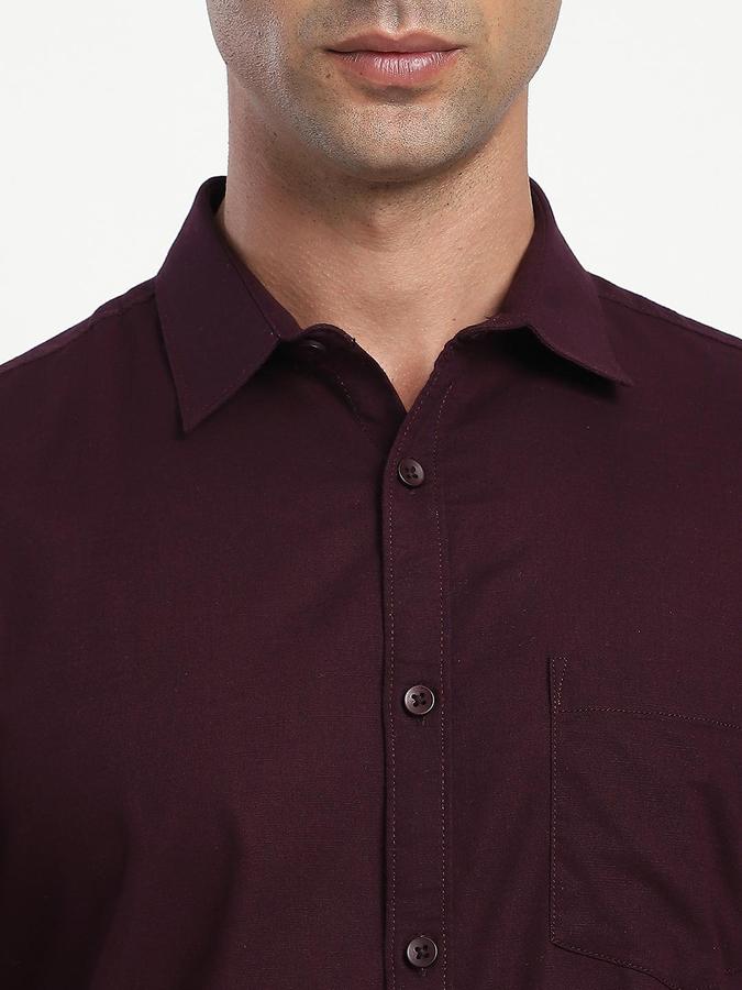 R&B Men Plum Spread Collar Short Sleeves Solid Shirt