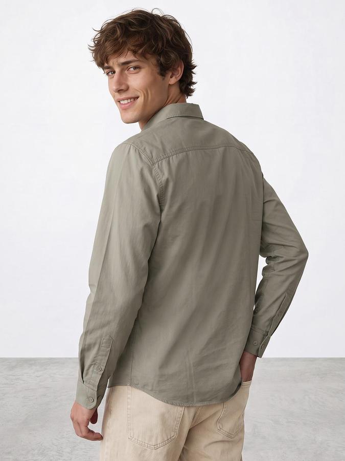 R&B Men Sage Solid Long Sleeves Regular Fit Shirt