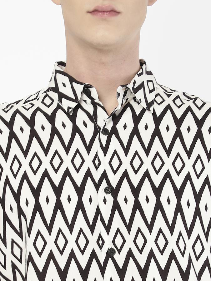 R&B Men Casual Shirts image number 3
