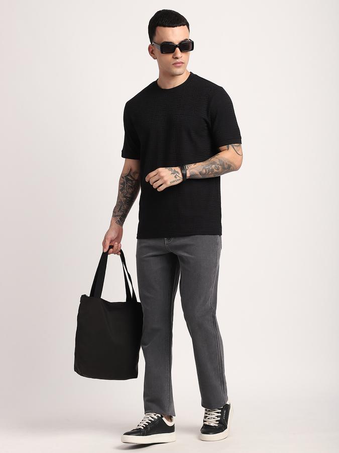 Men Cotton Blend Straight Fit Mid Rise Clean Look Jeans