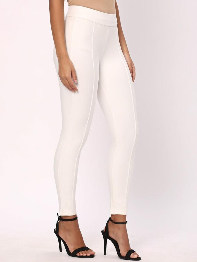 R&B Women Ivory Solid Jeggings