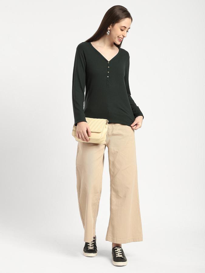 Women Cotton Regular Fit V-Neck Solid Top