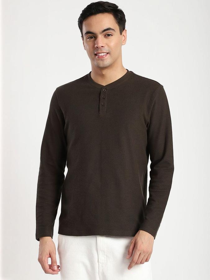 Men Cotton Regular Fit Henley Solid T-shirt