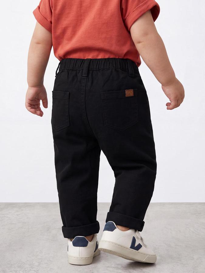 R&B Boys Black Solid Pure Cotton Bottom Roll-up Pant with Elasticated Waist