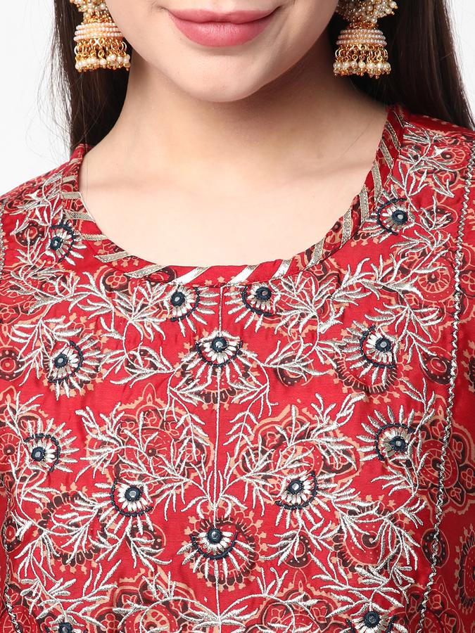 R&B Red Women Kurtas image number 3