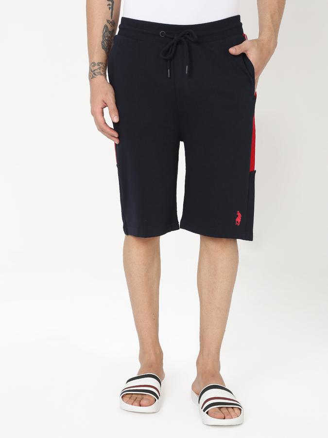 Men Regular Fit Shorts with Insert Pockets