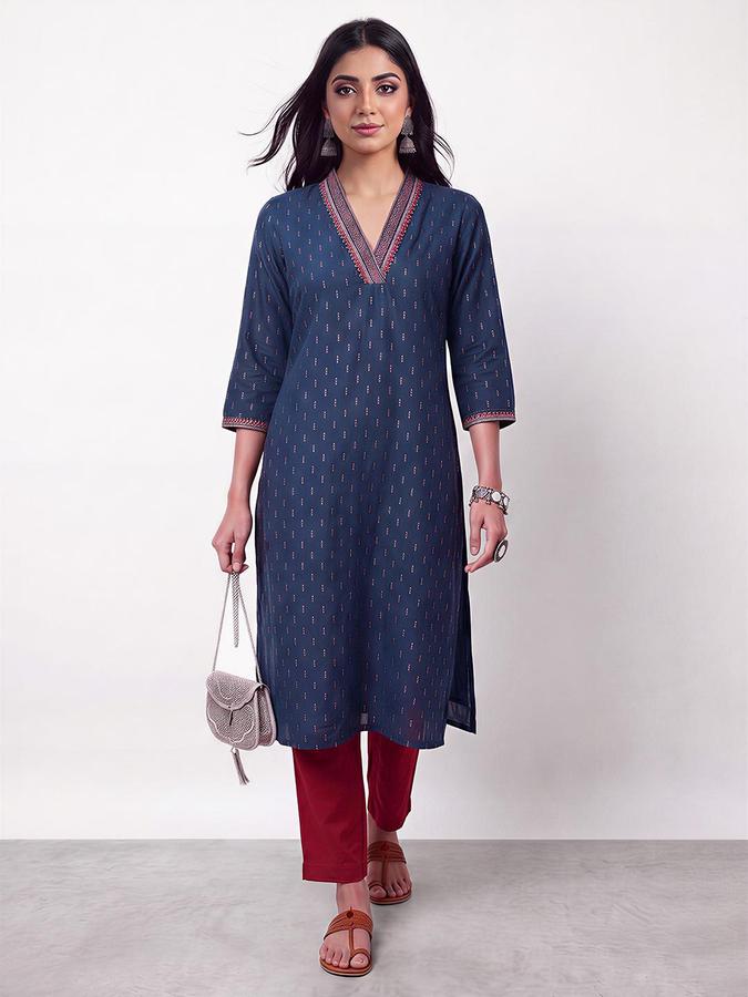 R&B Women Navy Blue Embroidered V-Neck Three-Quarter Sleeve Ikat Kurta