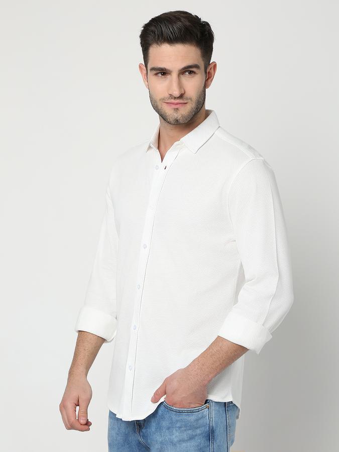 Men Regular Fit Shirt with Button Closure image number 1