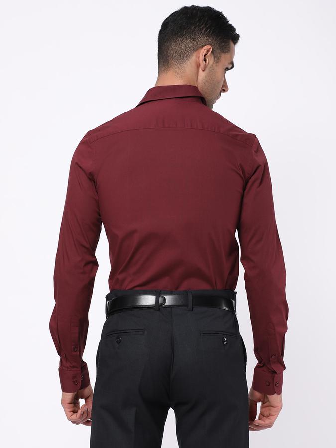 R&B Men Burgundy Shirts image number 2