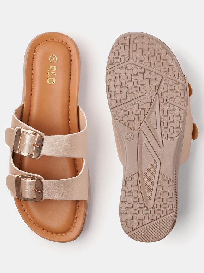 Women Solid Flat Sandals image number 3