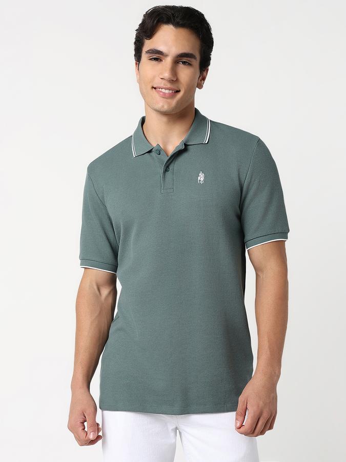 Self Design Men Peter Pan Collar T-Shirt image number 0
