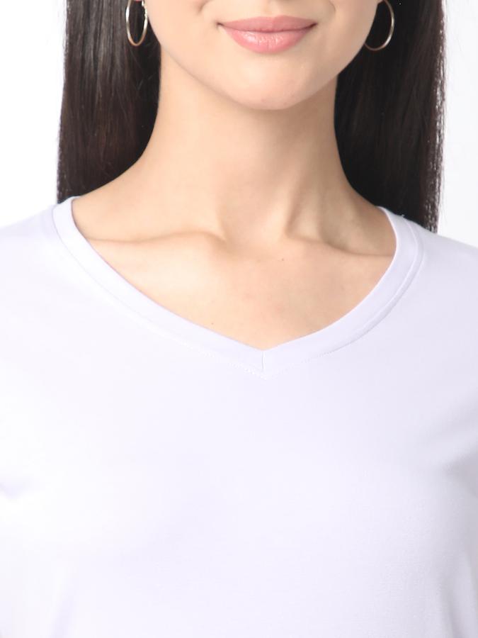 Solid Women V Neck T-Shirt image number 3