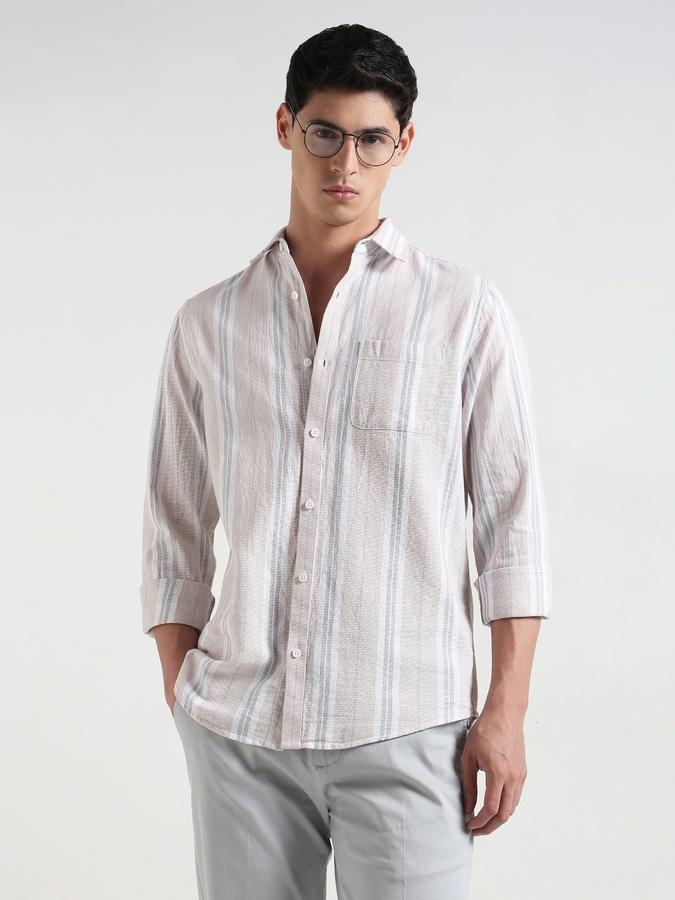 Men Stripes Regular Fit Shirt image number 0