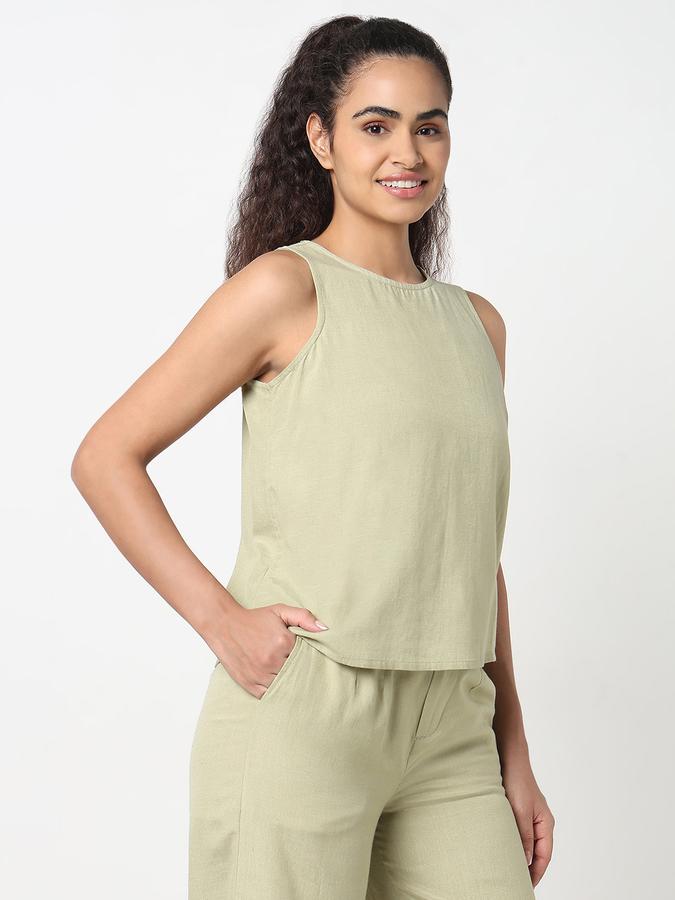 R&B Women Sage Solid Sleeveless Top