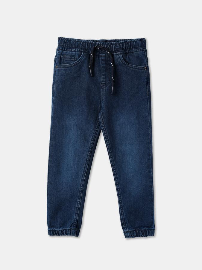 Boys Lightly Washed Relaxed Fit Jeans image number 0