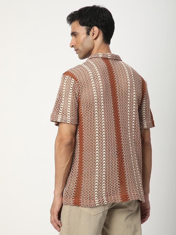 Men Self Design Casual Shirt image number 2