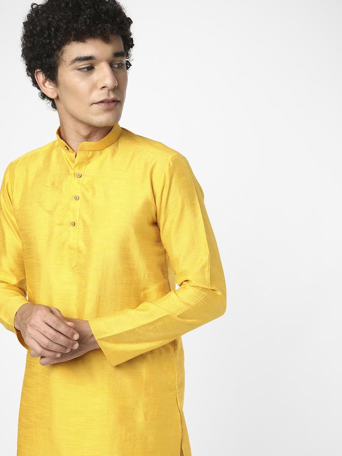 R&B Men Yellow Kurtas image number 0