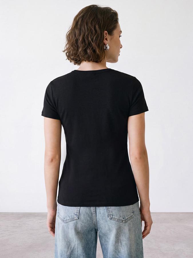 R&B Women Black Short Sleeve Round Neck Star Embellished T-Shirt