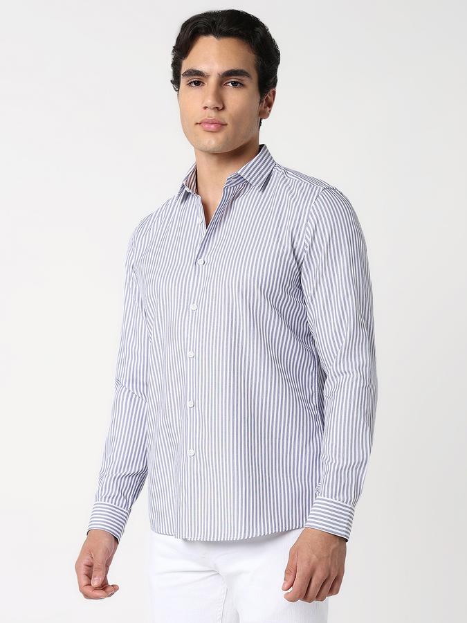 Men Striped Casual Shirt image number 2