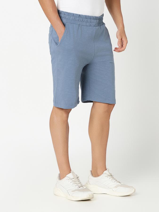 Men Solid Shorts image number 3