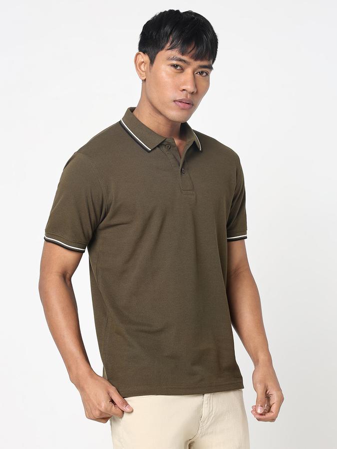 Solid Men Peter Pan Collar T-Shirt image number 3
