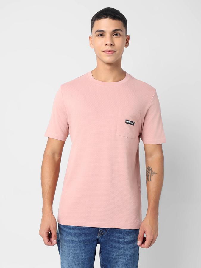 Men Regular Fit Round-Neck T-Shirt with Patch Pocket image number 0
